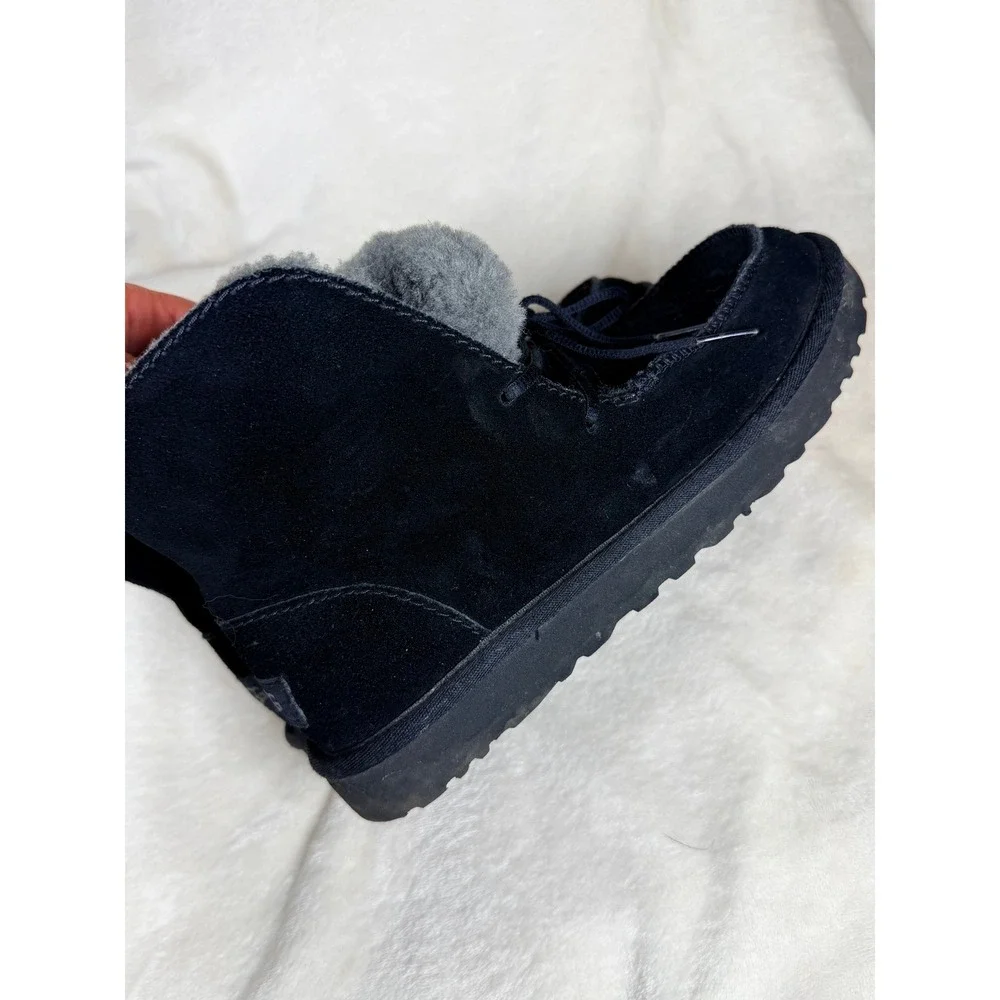 UGG Women Diara Cuff Slipper Boot Size 8 Black Suede Shearling Fur Lined 1113090